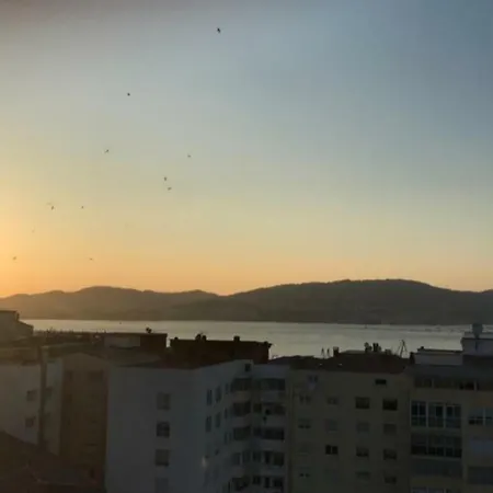 Duplex Centrico Con Vistas Al Mar Apartment *